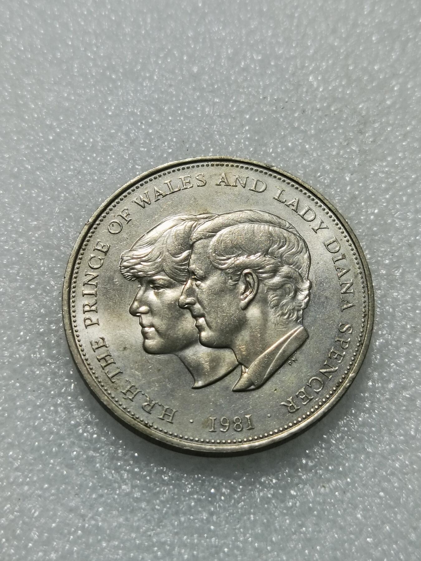 天下钱庄专场欢迎参拍 英国纪念币，镍币