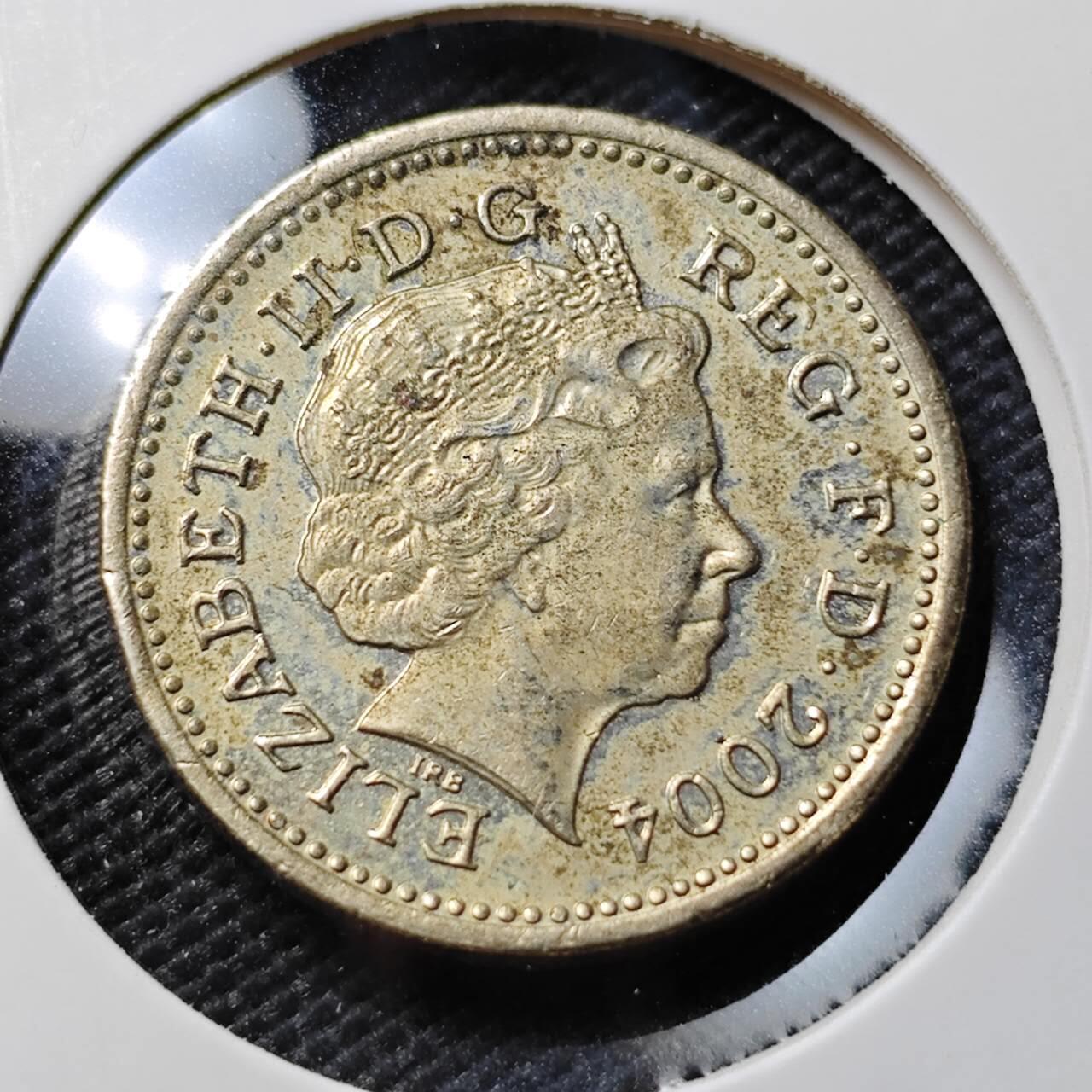 KK钱币收藏小铺  第395期  2月预留时间 周末发货  2004英国1镑 桥