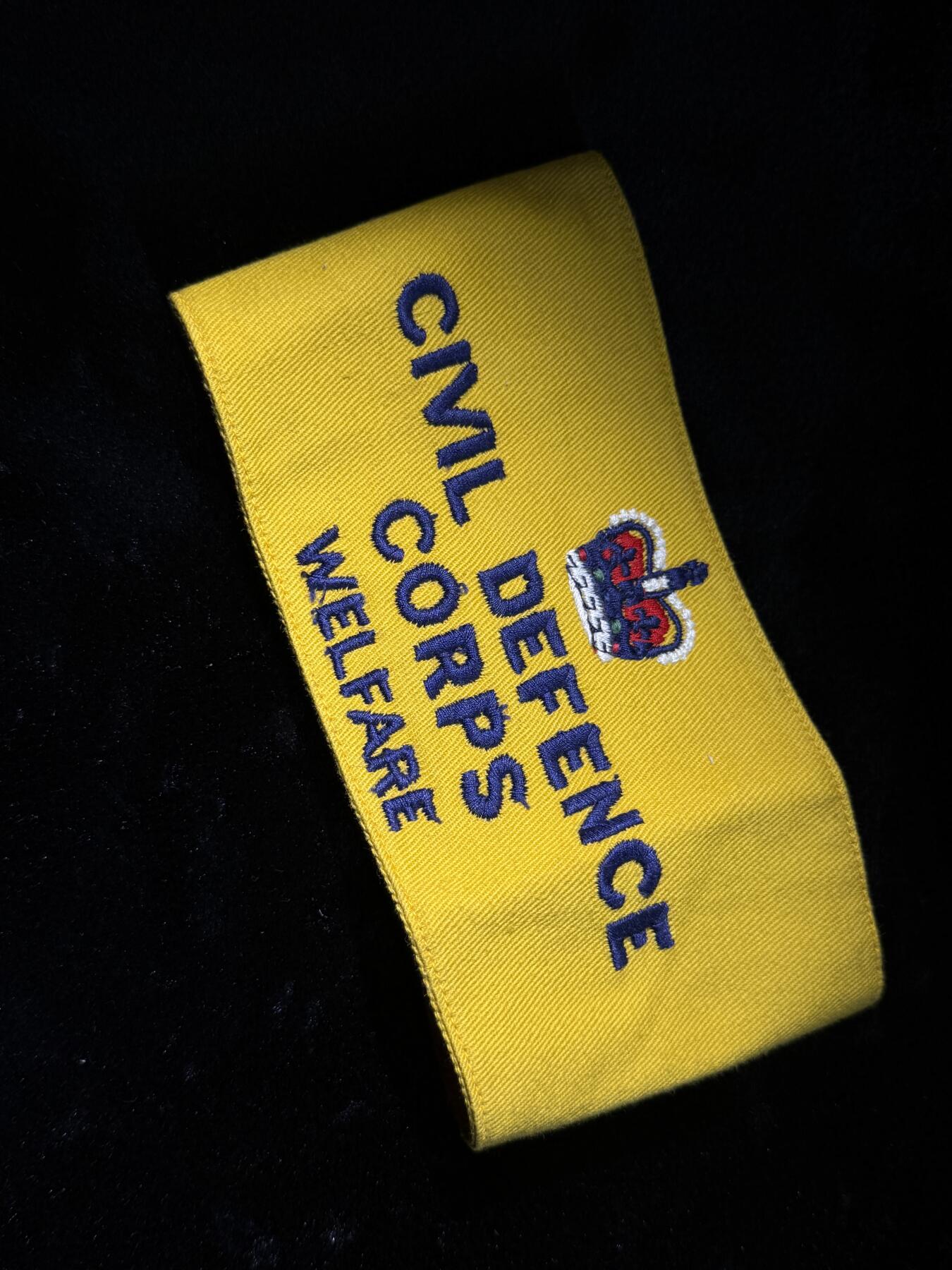 欢庆春节！戎马世界章牌大赏第111期春节大拍 英国袖标与二战勋略一组