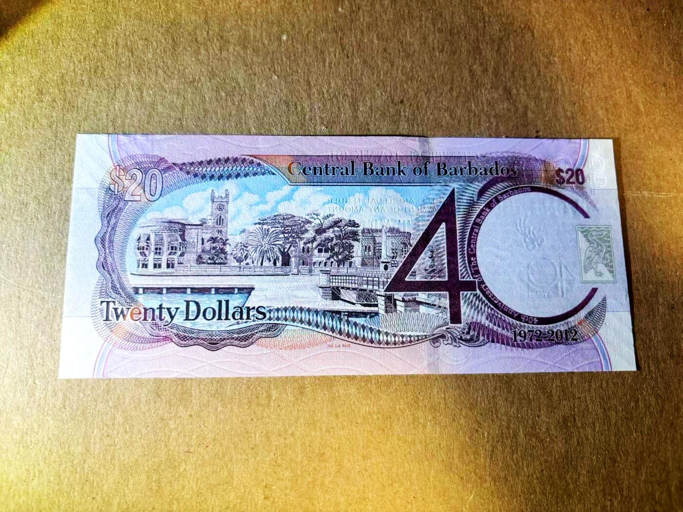 【Blue Auction】世界纸币精拍第785期——18级TOP拍卖/信誉/品质/专业/高效💫 【千位小号无47】巴巴多斯 2012年20元 央行成立40周年 纪念钞 全新UNC 