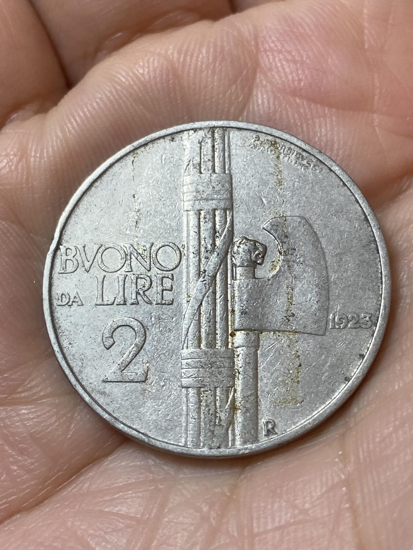 2026年第二十一场(总第一百九十场）外国好品散币场(免佣金) 意大利王国1923年2里拉(维托里奥·埃马努埃莱三世第三套，首发年)
