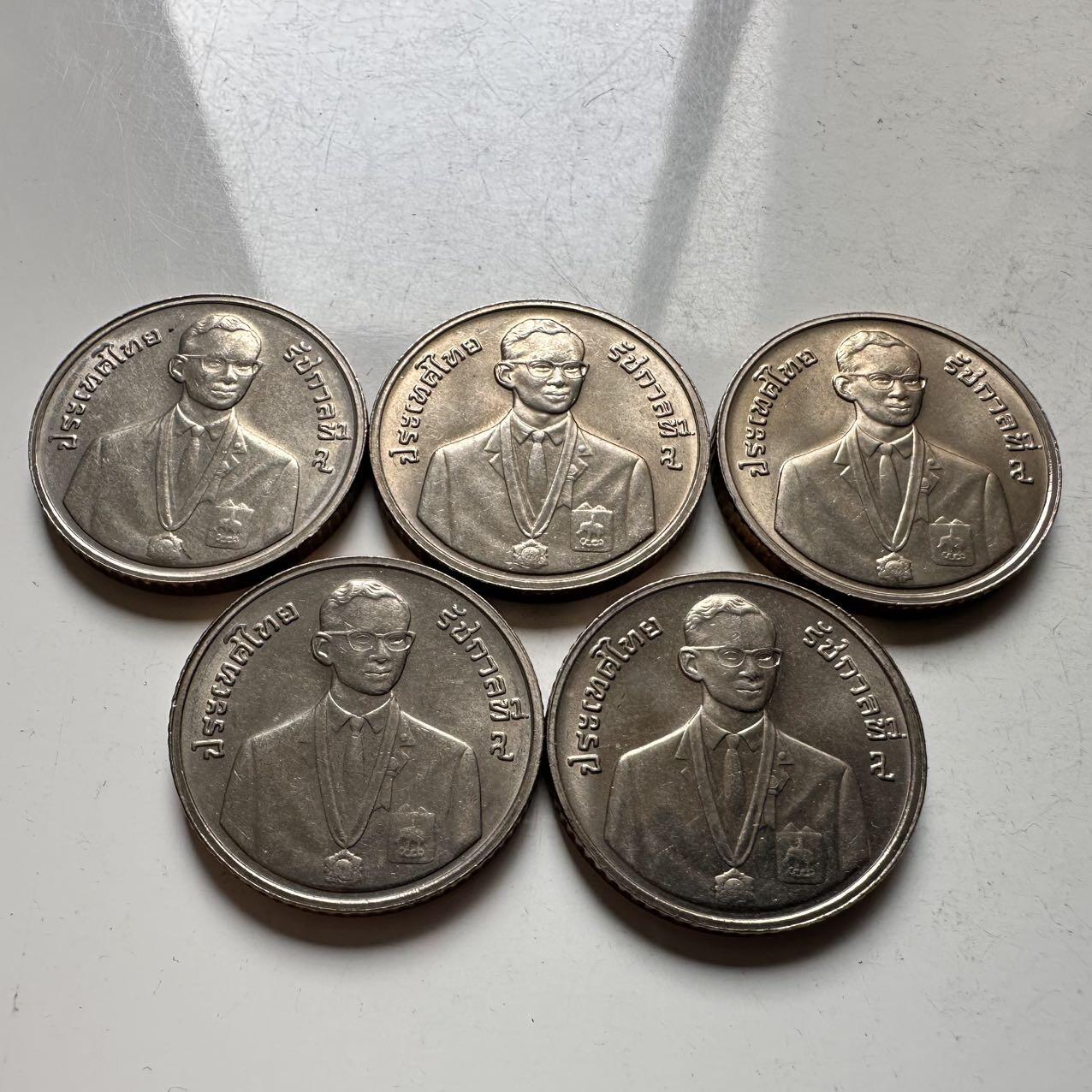 🌹外币初藏🌹🐯2026年第18场 快递将在12号停运 年前需发货的抓紧 ，年后正月十五恢复发货