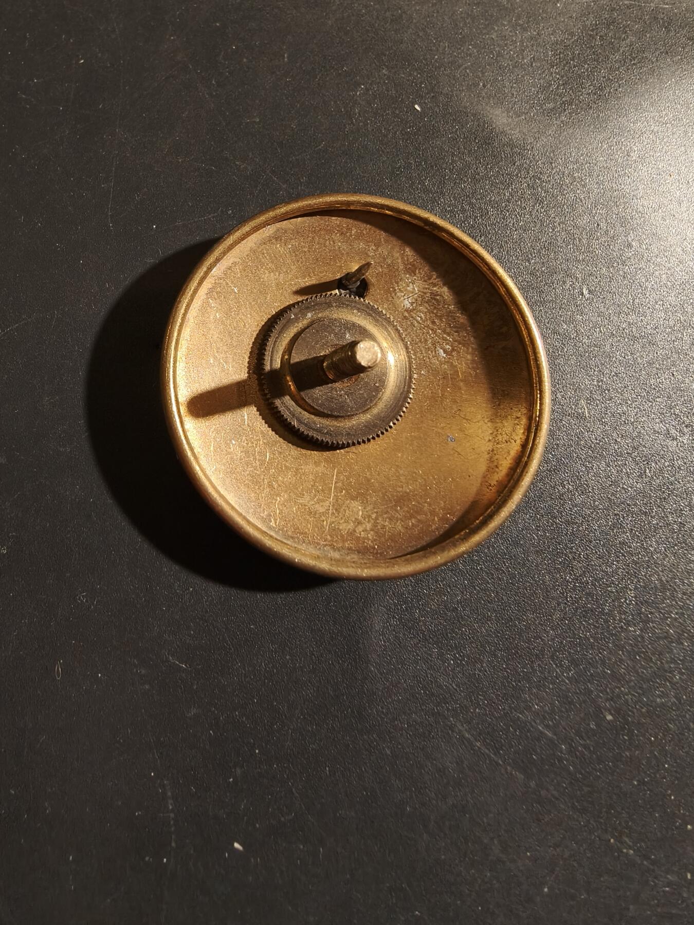 老王徽章第181期 美国陆军大檐帽帽徽