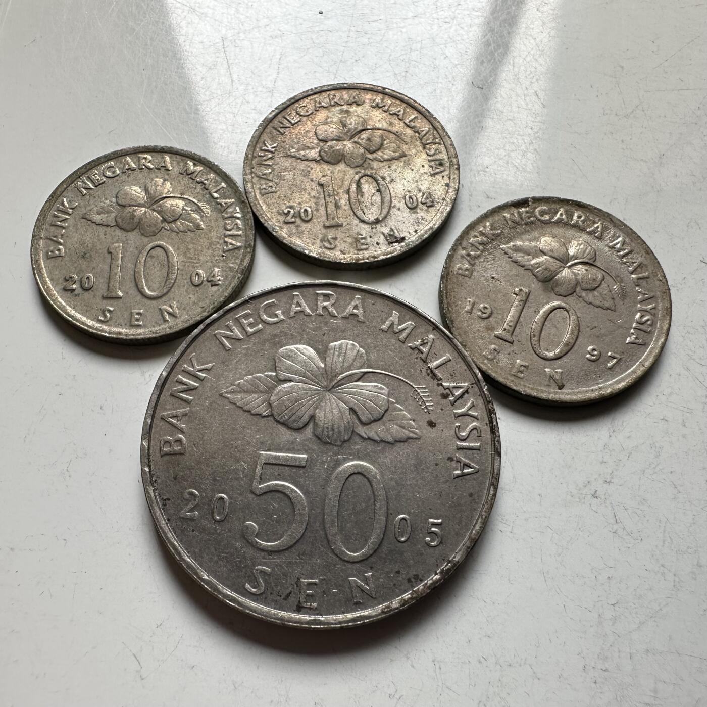 🌹外币初藏🌹🐯2026年第18场 快递将在12号停运 年前需发货的抓紧 ，年后正月十五恢复发货 马来西亚四枚