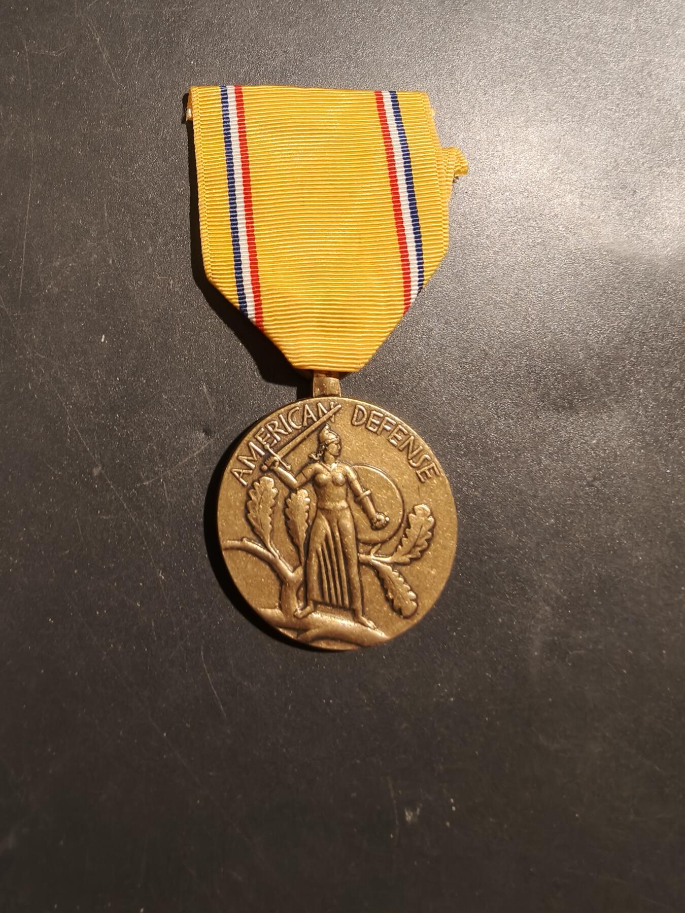 老王徽章第181期 美国二战本土防卫奖章