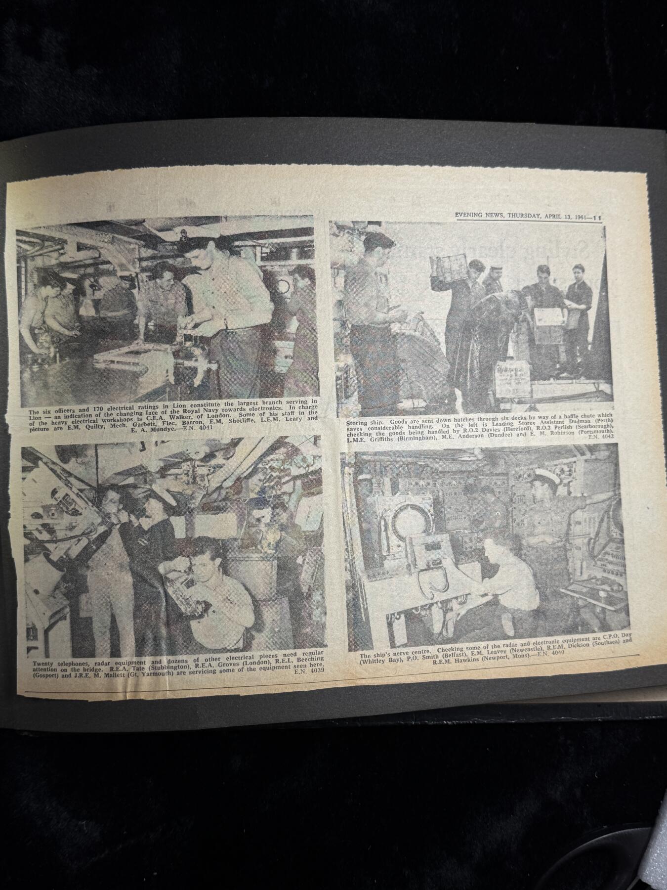 欢庆春节！戎马世界章牌大赏第111期春节大拍 英国狮级巡洋舰船员相册，照片60张左右