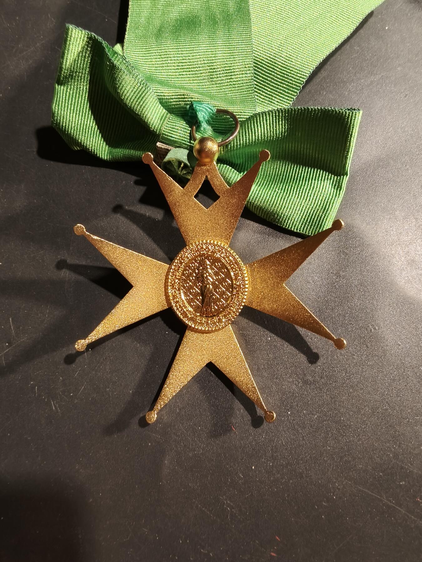 老王徽章第181期 大军官级圣拉撒路骑士团勋章     女士版    早期大尺寸    挂章直径65mm     星芒直径85mm