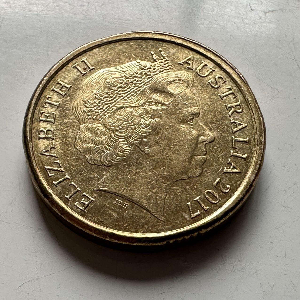 🌹外币初藏🌹🐯2026年第18场 快递将在12号停运 年前需发货的抓紧 ，年后正月十五恢复发货 澳大利亚2017年¥2纪念币 b