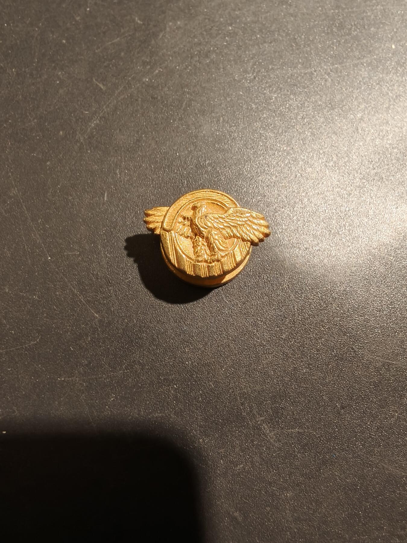 老王徽章第181期 美国海军爆裂鸭证章