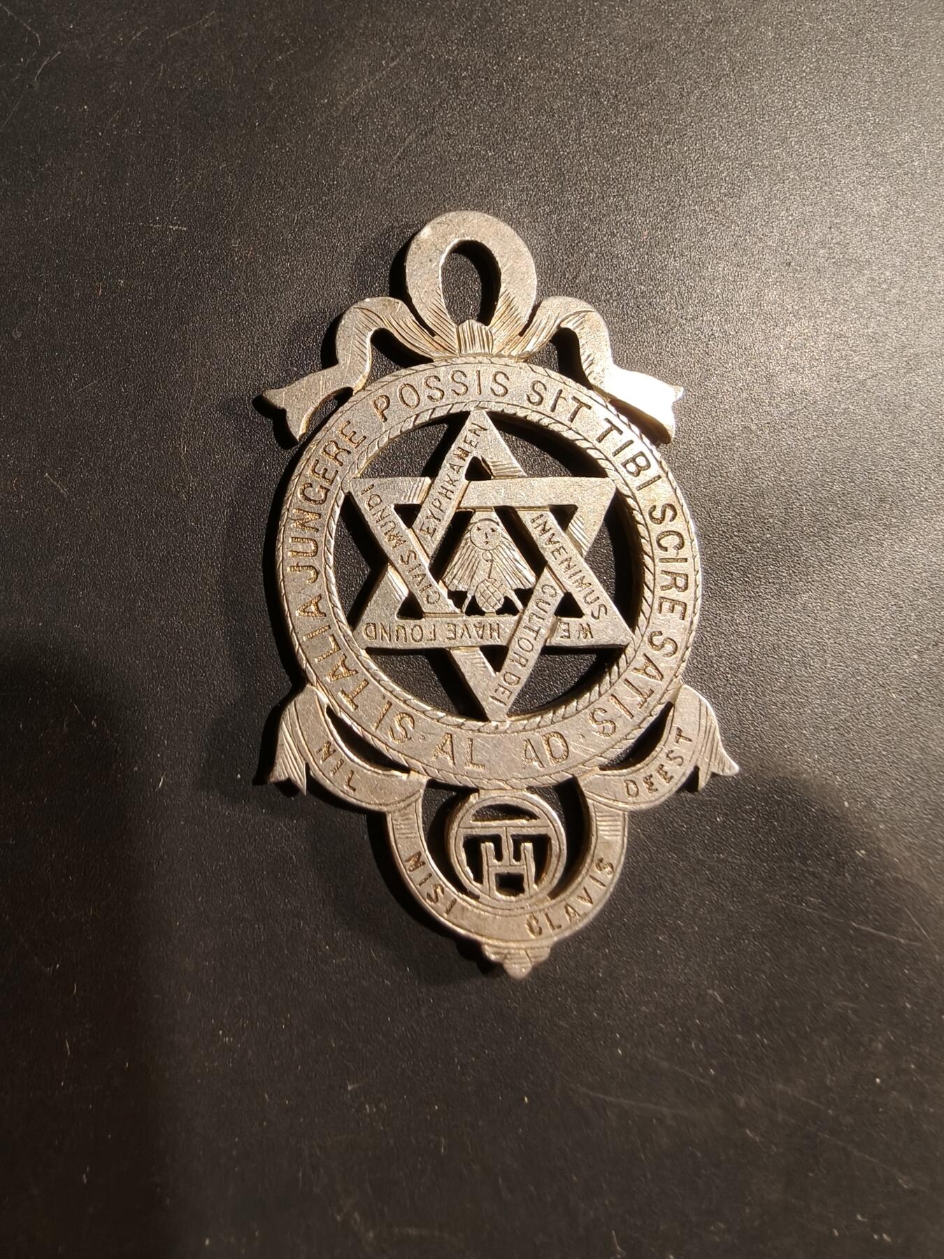 老王徽章第181期 英国共济会奖章    925银    20.5g