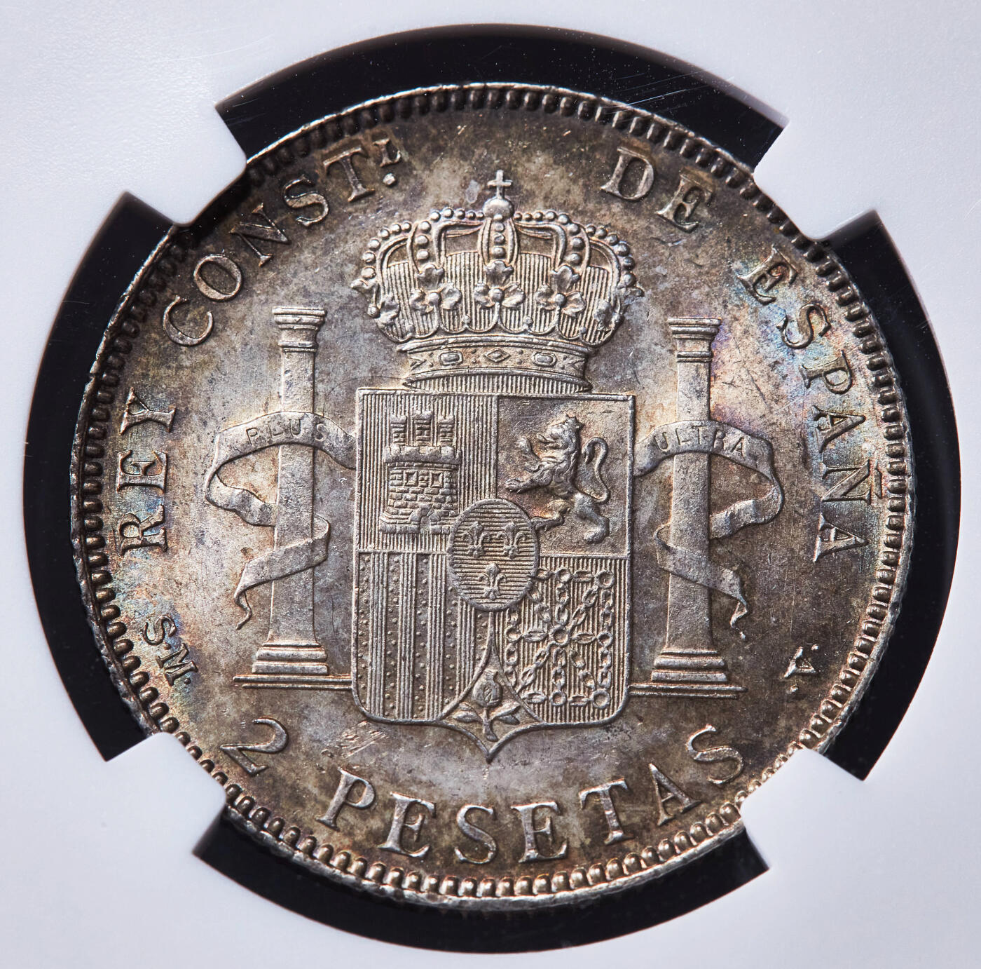 【俄甄集藏】马年新春第一拍 2026年(048)02-25星期三 晚 19:30 全场包邮 西班牙1905年阿方索十三世骑字版2比塞塔银币，NGC MS63，原味五彩包浆，转光品相