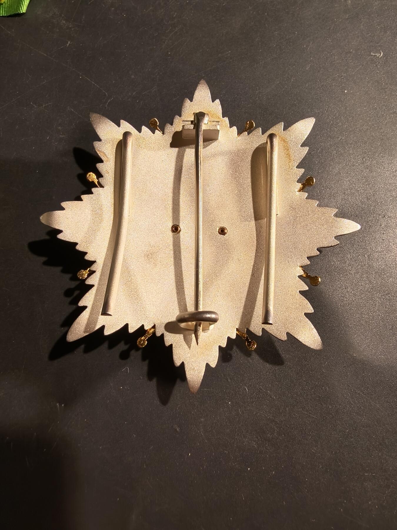 老王徽章第181期 大军官级圣拉撒路骑士团勋章     女士版    早期大尺寸    挂章直径65mm     星芒直径85mm