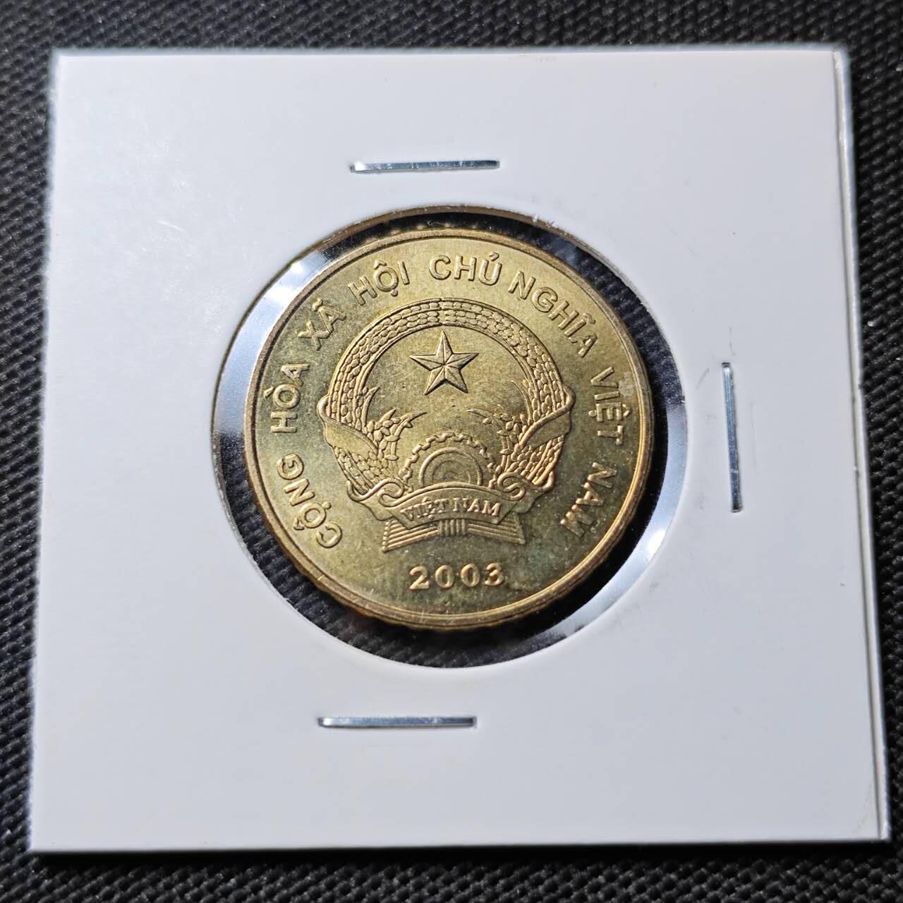 KK钱币收藏小铺  第395期  2月预留时间 周末发货 2003越南500O盾 好品