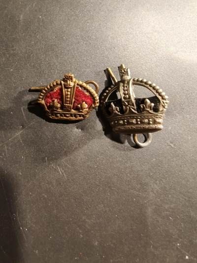 老王徽章第181期 - 英国军衔配饰一组    都铎王冠    一战时期