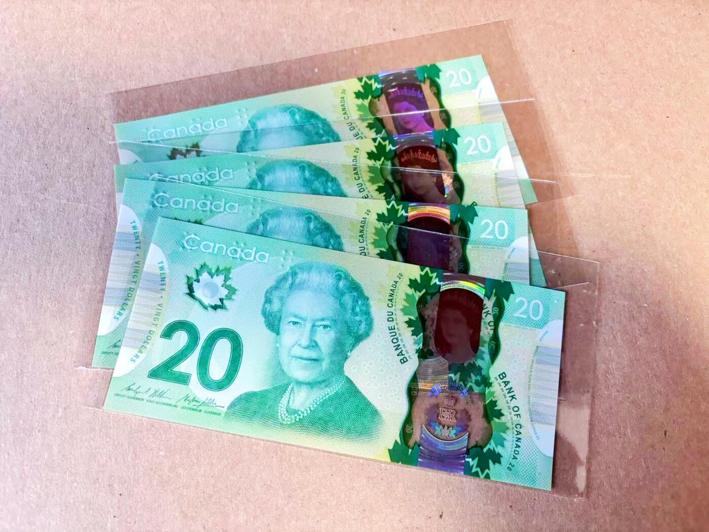 【Blue Auction】世界纸币精拍第785期——18级TOP拍卖/信誉/品质/专业/高效💫  【一组4张含FWS首冠及FWW末冠】加拿大 2015年20元 全新UNC