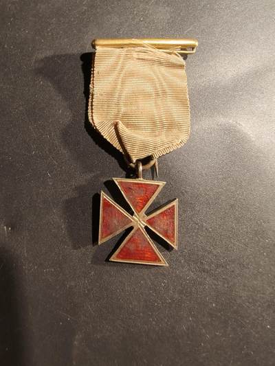 老王徽章第181期 - 英国共济会奖章    马耳他十字造型    925银镀金珐琅    10.6g