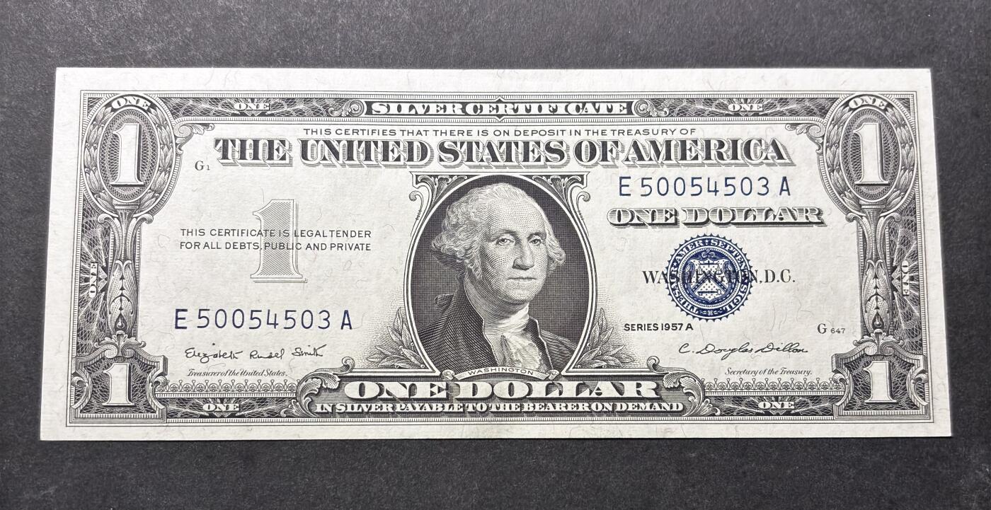 【金马踏春，泉马奔腾】2026 年新年贺岁场，（定于年初五接财神截拍）祝各位老板马到成功，马上有钱，愿岁岁平安喜乐顺遂 全新少见 1957 年蓝印版美国 1 美元，尾号 503