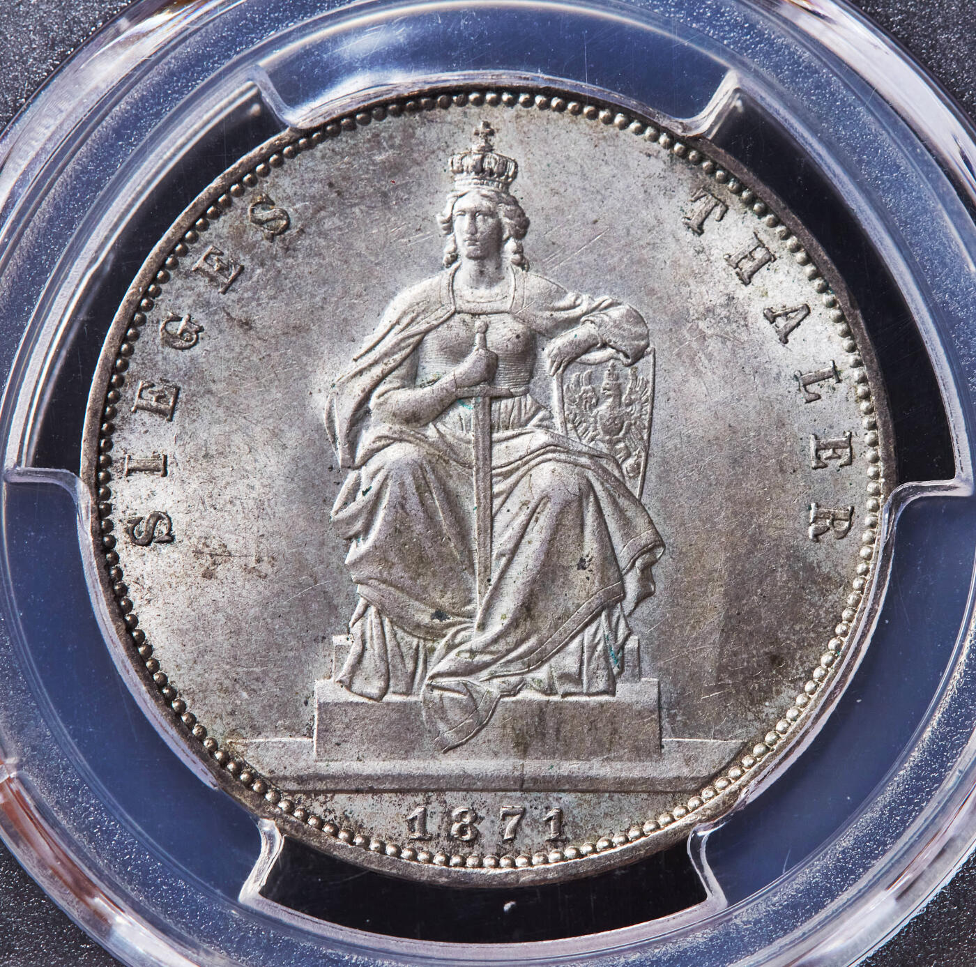 【俄甄集藏】马年新春第一拍 2026年(048)02-25星期三 晚 19:30 全场包邮 德国普鲁士1871年A版威廉一世胜利1泰勒银币，PCGS MS63，原味包浆，转光品相，经典品种