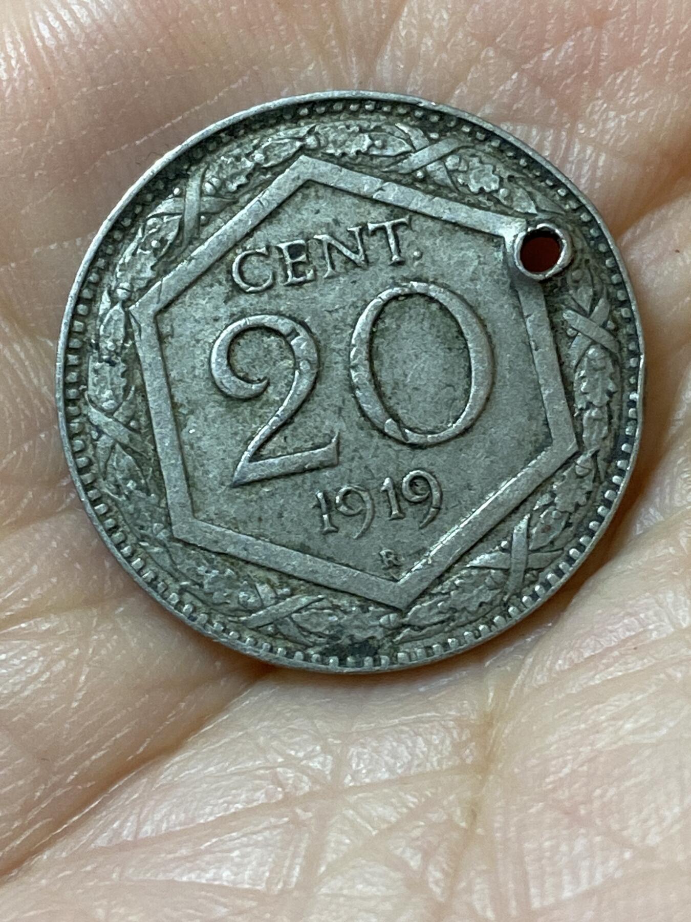 2026年第二十一场(总第一百九十场）外国好品散币场(免佣金) 打孔–意大利王国1919年20分(维托里奥·埃马努埃莱三世第三套，仅发行3年)