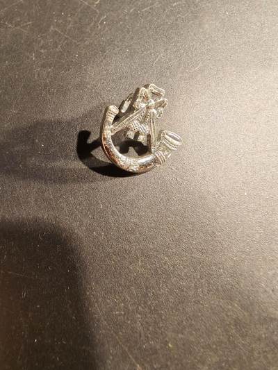 老王徽章第181期 - 英国国王轻步兵团领章    女王时期