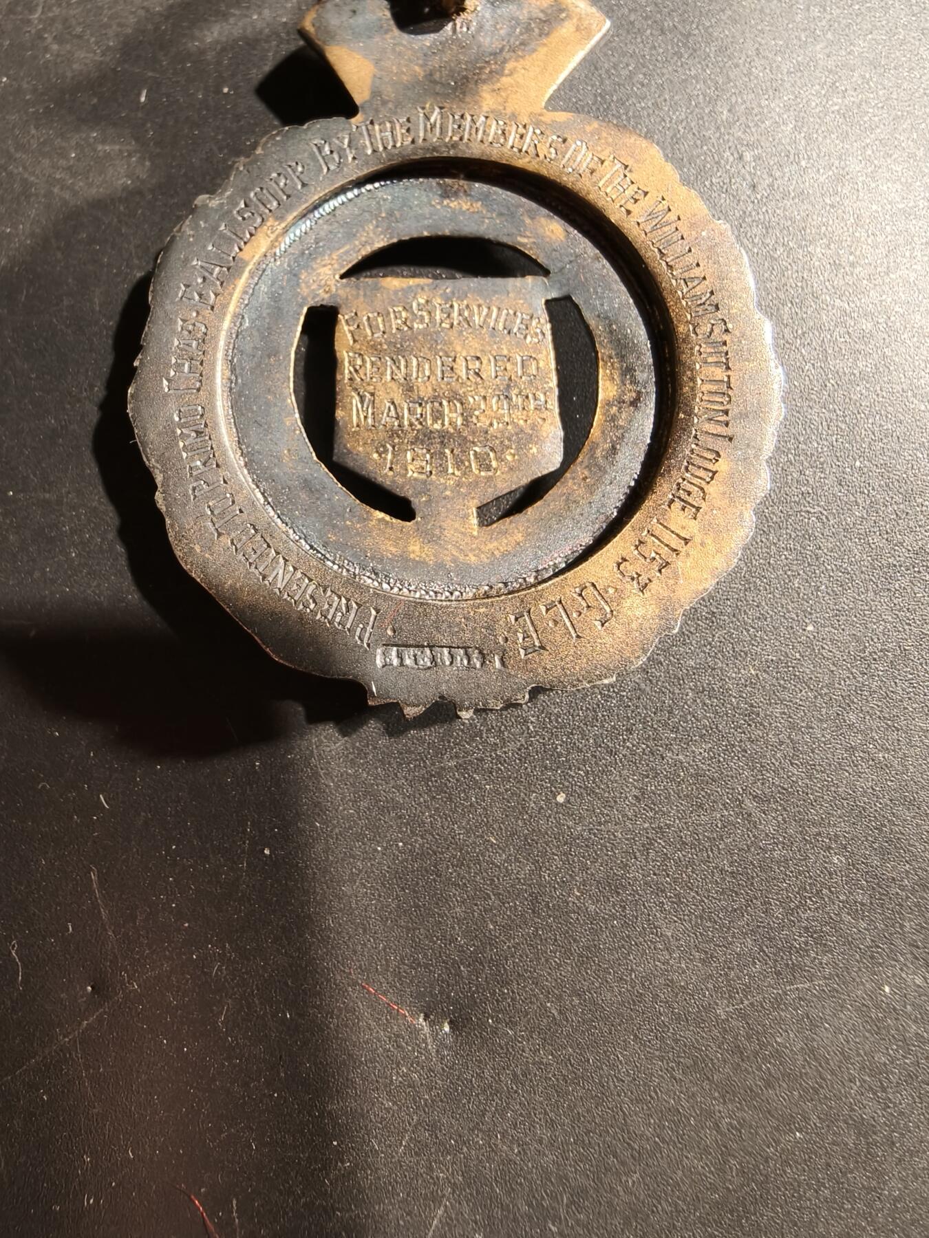 老王徽章第181期 英国共济会奖章    925银镀金珐琅   35.5g