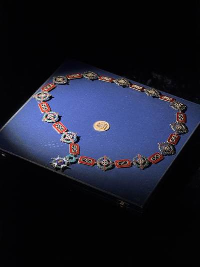 欢庆春节！戎马世界章牌大赏第111期春节大拍 - 西班牙大项链级圣斐迪南皇家军事勋章，银制带盒，西班牙最高军事勋赏，该大链章国内首见