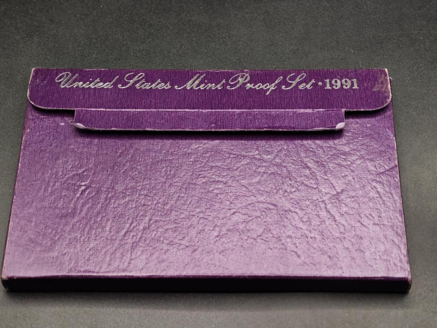 【淘币小摊】实时拍第八百七十拍   银币套币场    年前最后一场周一预留全部发出 本场无中意拍品可私信周日发货请更换最新收货地址不方便收货的请勿参拍或者顺丰到付 美国1991年精制套币盒证全