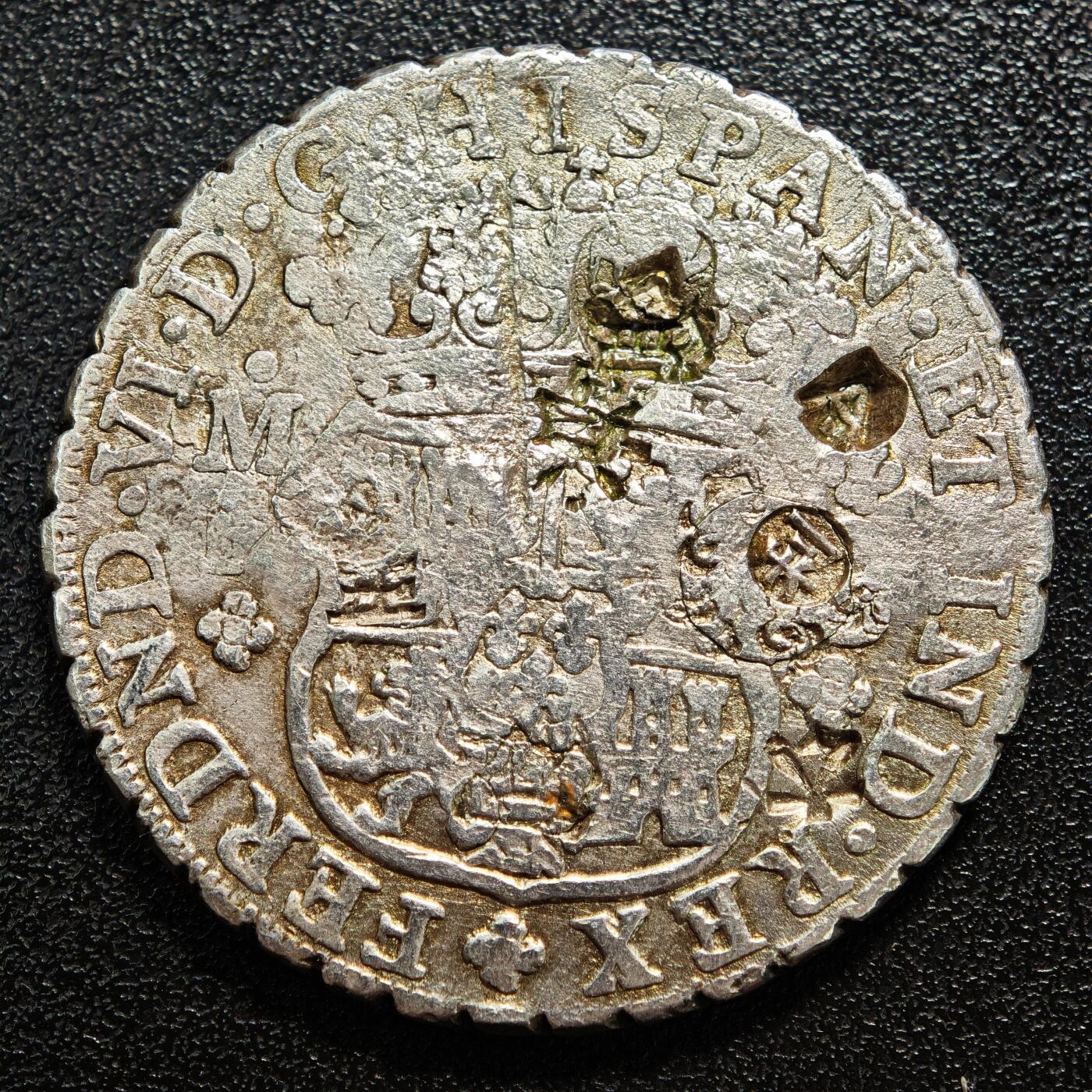 【德藏】世界币章拍卖第165期（拍品征集中~欢迎藏友联系） 1750年 西班牙卡洛斯六世墨西哥造币厂 8瑞尔地球双柱银币 有戳 直径约：39.7mm；重约：26g