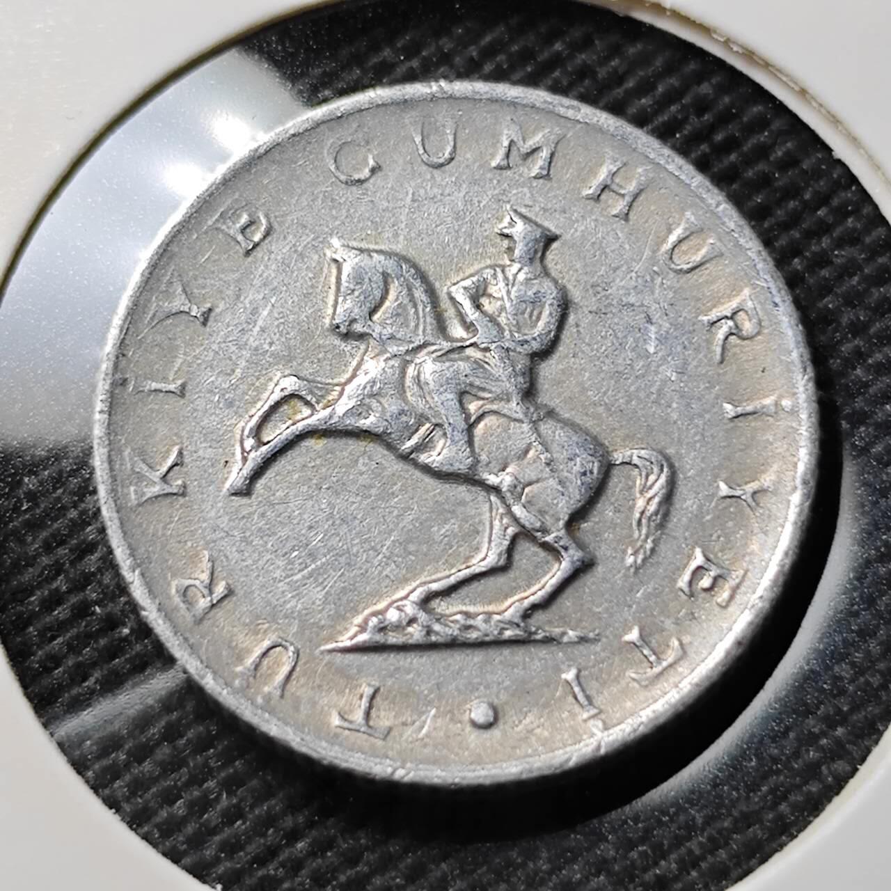 KK钱币收藏小铺  第395期  2月预留时间 周末发货 1982土耳其5里拉 