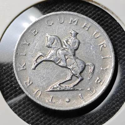 KK钱币收藏小铺  第395期  2月预留时间 周末发货 - 1982土耳其5里拉 