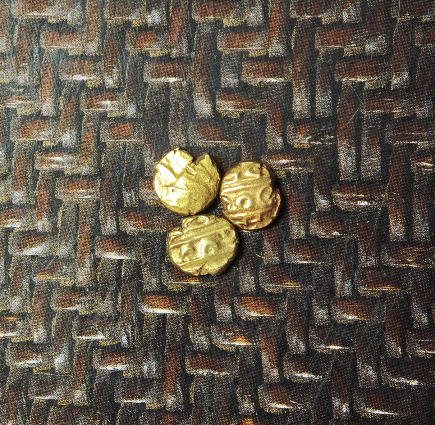 2026年2月捡漏拍 印度法兰金币3枚一组 每个0.3-0.4克