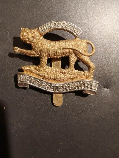 老王徽章第181期 - 英国莱斯特郡步兵团帽徽    二战时期