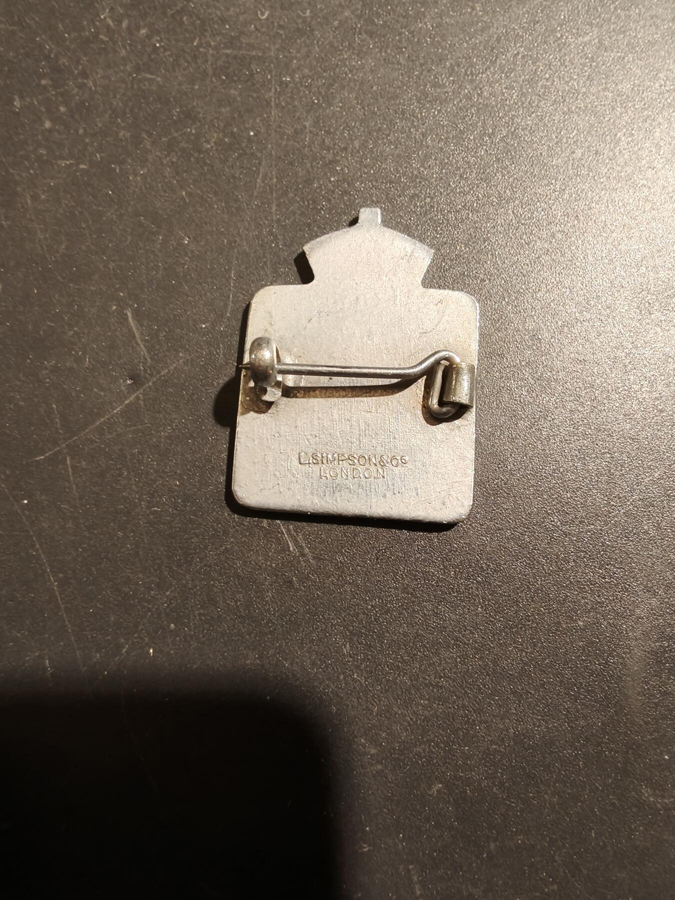 老王徽章第181期 英国二战妇女志愿服务队民防证章