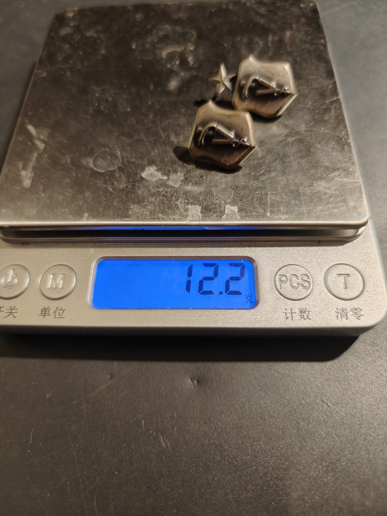 老王徽章第181期 美国初级与中级军医领章一组    925银    12.2g
