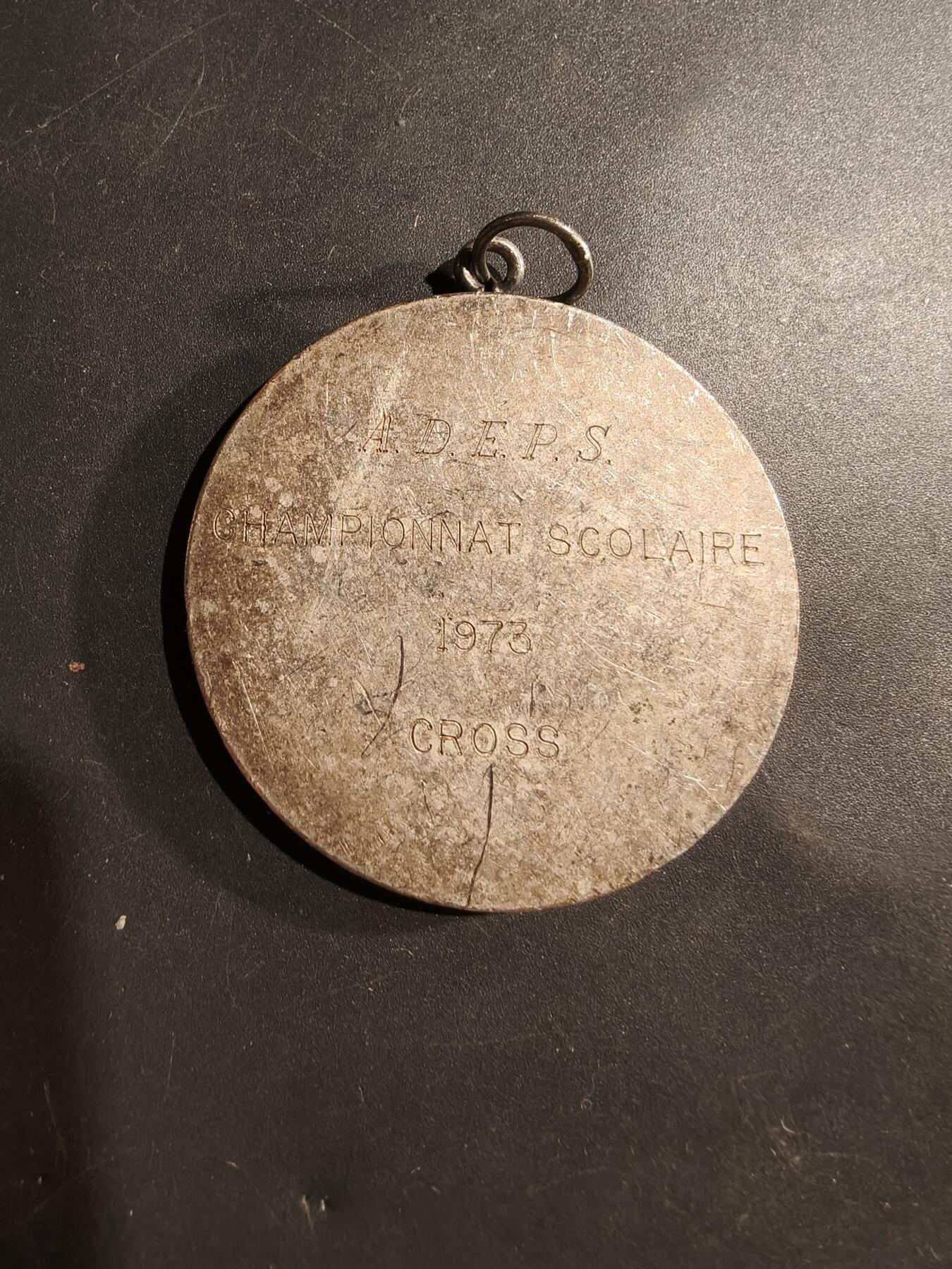 老王徽章第181期 法国青年奥运会纪念章    实发