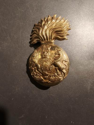 老王徽章第181期 - 英国皇家苏格兰燧发枪帽徽    维多利亚时期    卡尔加里帽徽    使用时间1873-1881