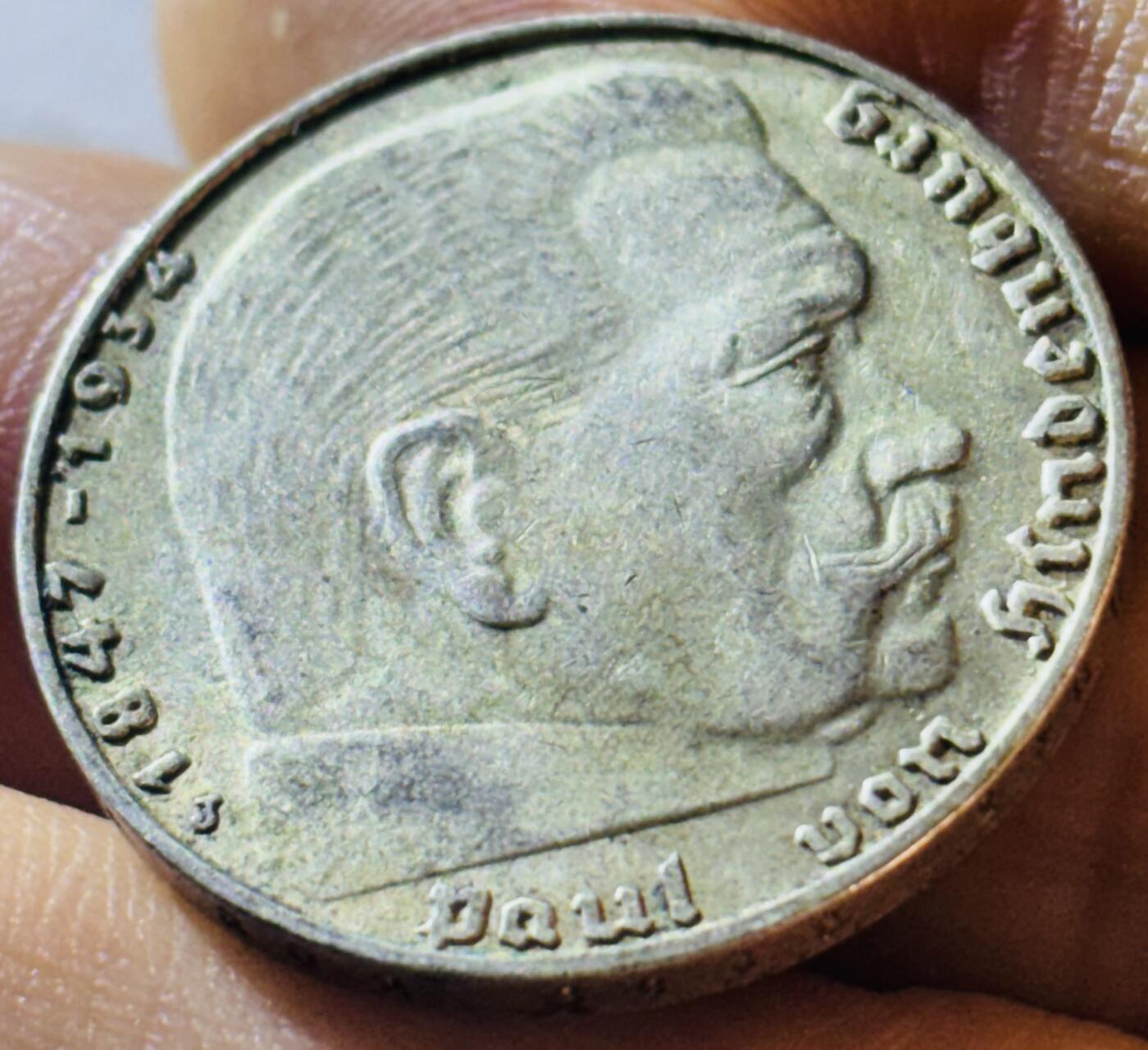 【金马踏春，泉马奔腾】2026 年新年贺岁场，（定于年初五接财神截拍）祝各位老板马到成功，马上有钱，愿岁岁平安喜乐顺遂 好品 1939 年德国兴登堡 2 马克银币，8 克 625 银 J 版