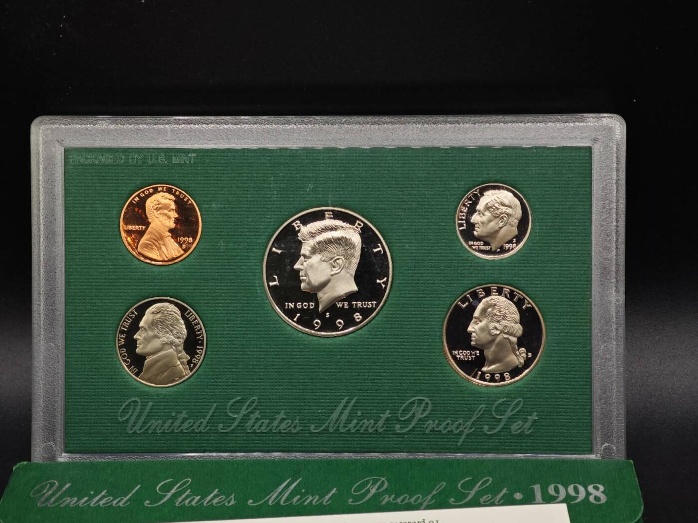 【淘币小摊】实时拍第八百七十拍   银币套币场    年前最后一场周一预留全部发出 本场无中意拍品可私信周日发货请更换最新收货地址不方便收货的请勿参拍或者顺丰到付 美国1998年精制套币盒证全