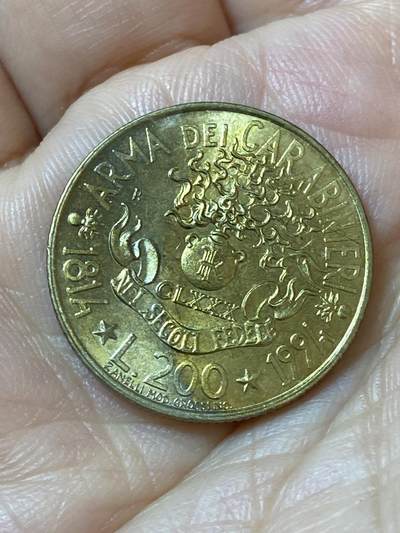 2026年第二十一场(总第一百九十场）外国好品散币场(免佣金) - 意大利🇮🇹1994年200里拉(宪兵队成立180周年纪念币)