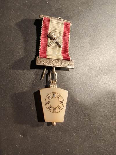 老王徽章第181期 - 英国共济会奖章    925银    14.9g