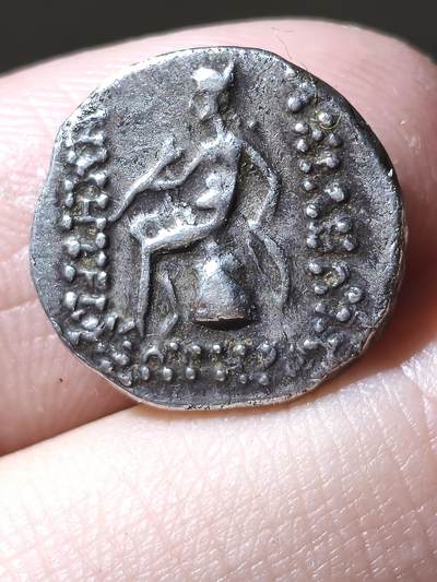 稀有美品！塞琉古帝国-德米特里乌斯一世救世主 1德拉克马银币 埃克巴坦那造币（今伊朗哈马丹）背面阿波罗坐像 少见的米底地区塞琉古银币