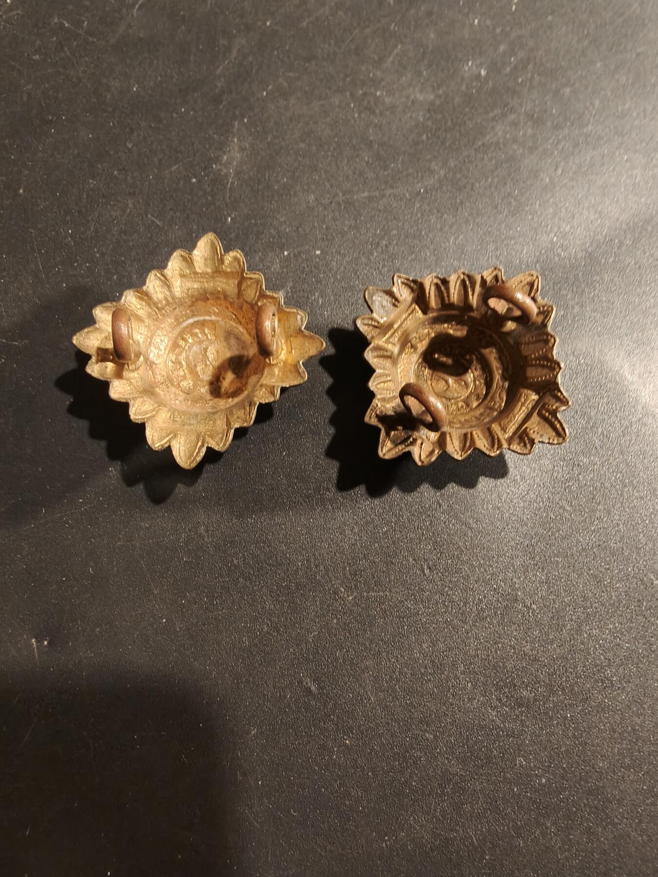 老王徽章第181期 英国军衔配饰一组    一战时期    巴斯星