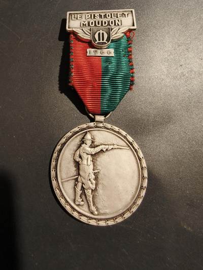 老王徽章第181期 - 瑞士穆东1966年手枪射击竞赛纪念章