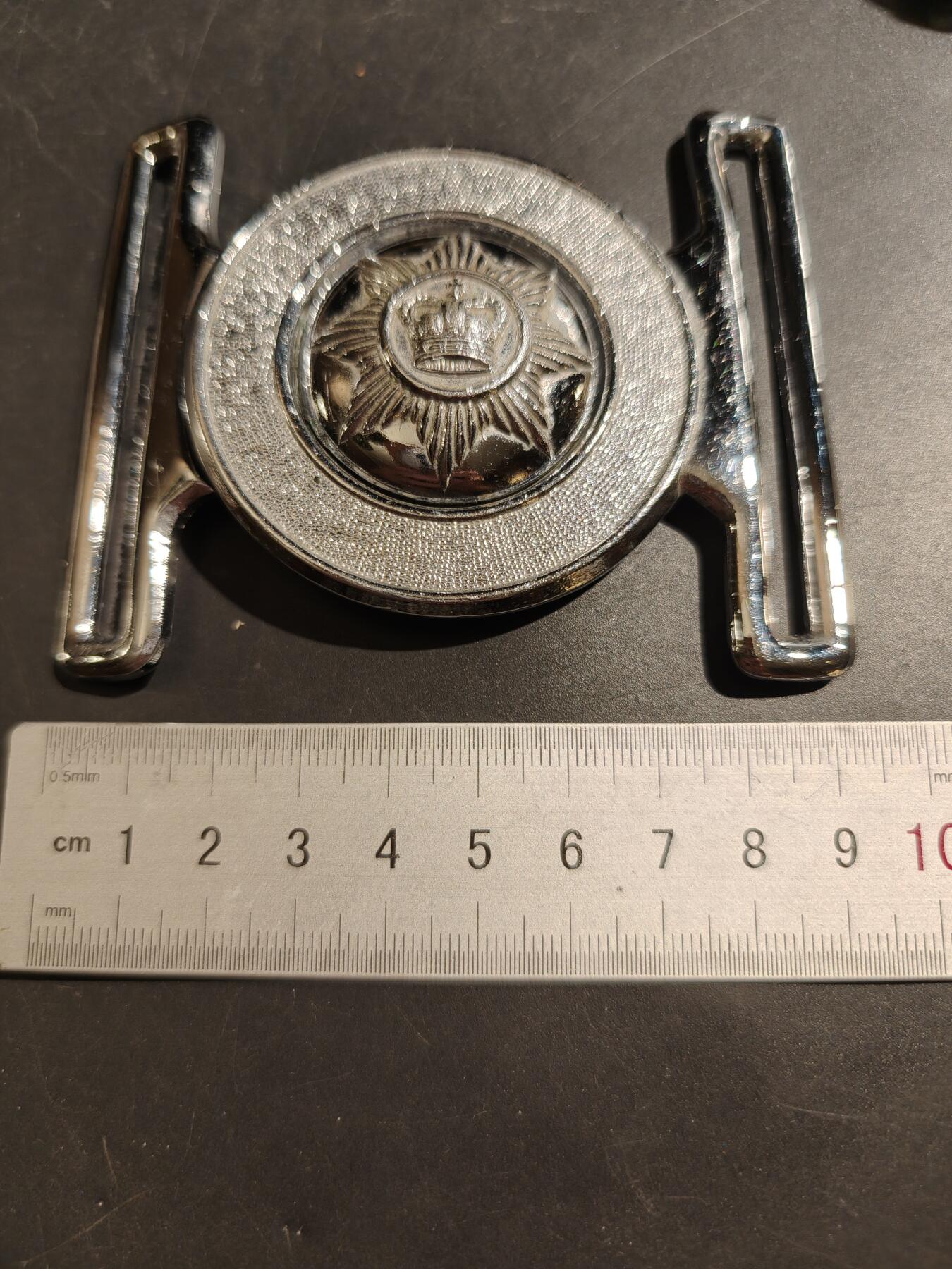 老王徽章第181期 英国皇家警察腰带扣   大尺寸   中间可分离     长95mm