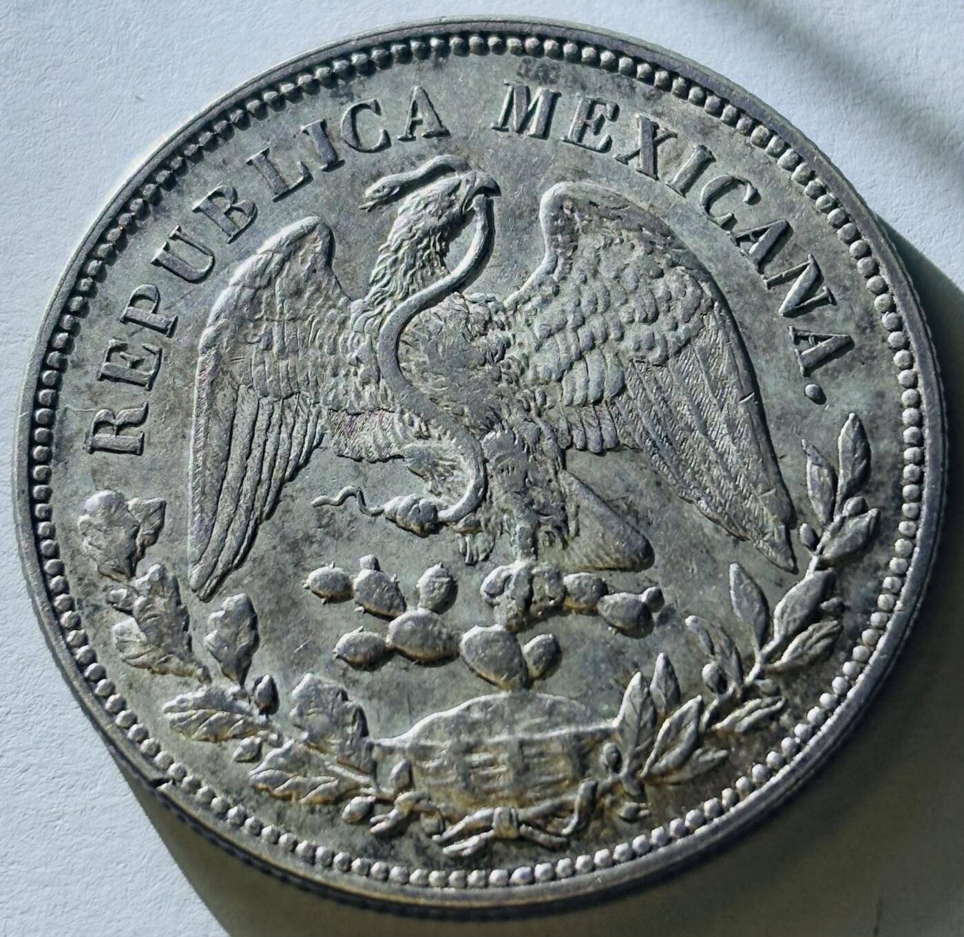 【金马踏春，泉马奔腾】2026 年新年贺岁场，（定于年初五接财神截拍）祝各位老板马到成功，马上有钱，愿岁岁平安喜乐顺遂 1908 年墨西哥鹰洋银元 1 比索，27 克，902 银，难得一见裸币光品，蛇鹰羽翼清晰