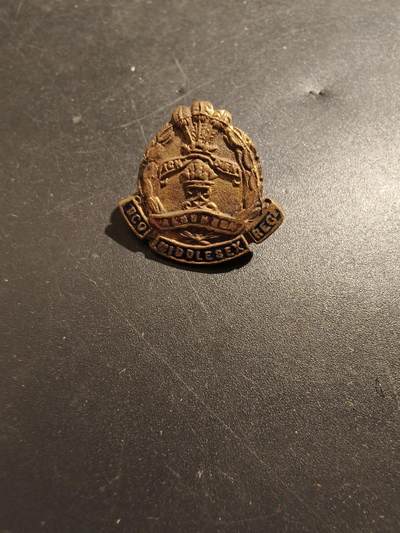 老王徽章第181期 - 英国陆军米德尔赛克斯步兵团证章    铜质珐琅