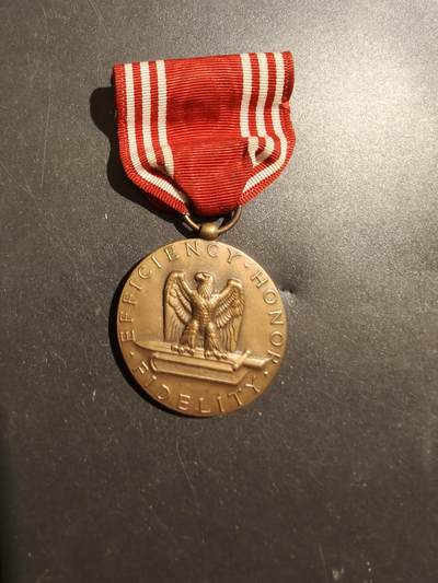 老王徽章第181期 - 美国二战陆军品德优良奖章
