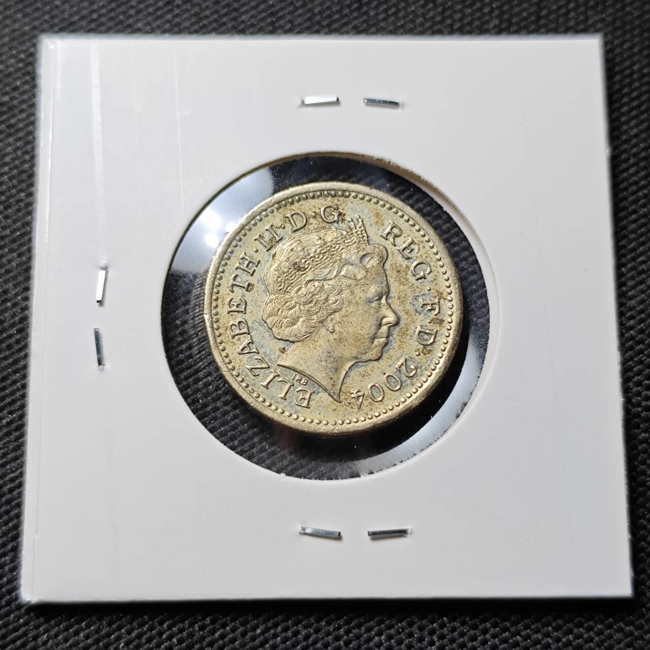 KK钱币收藏小铺  第395期  2月预留时间 周末发货  2004英国1镑 桥