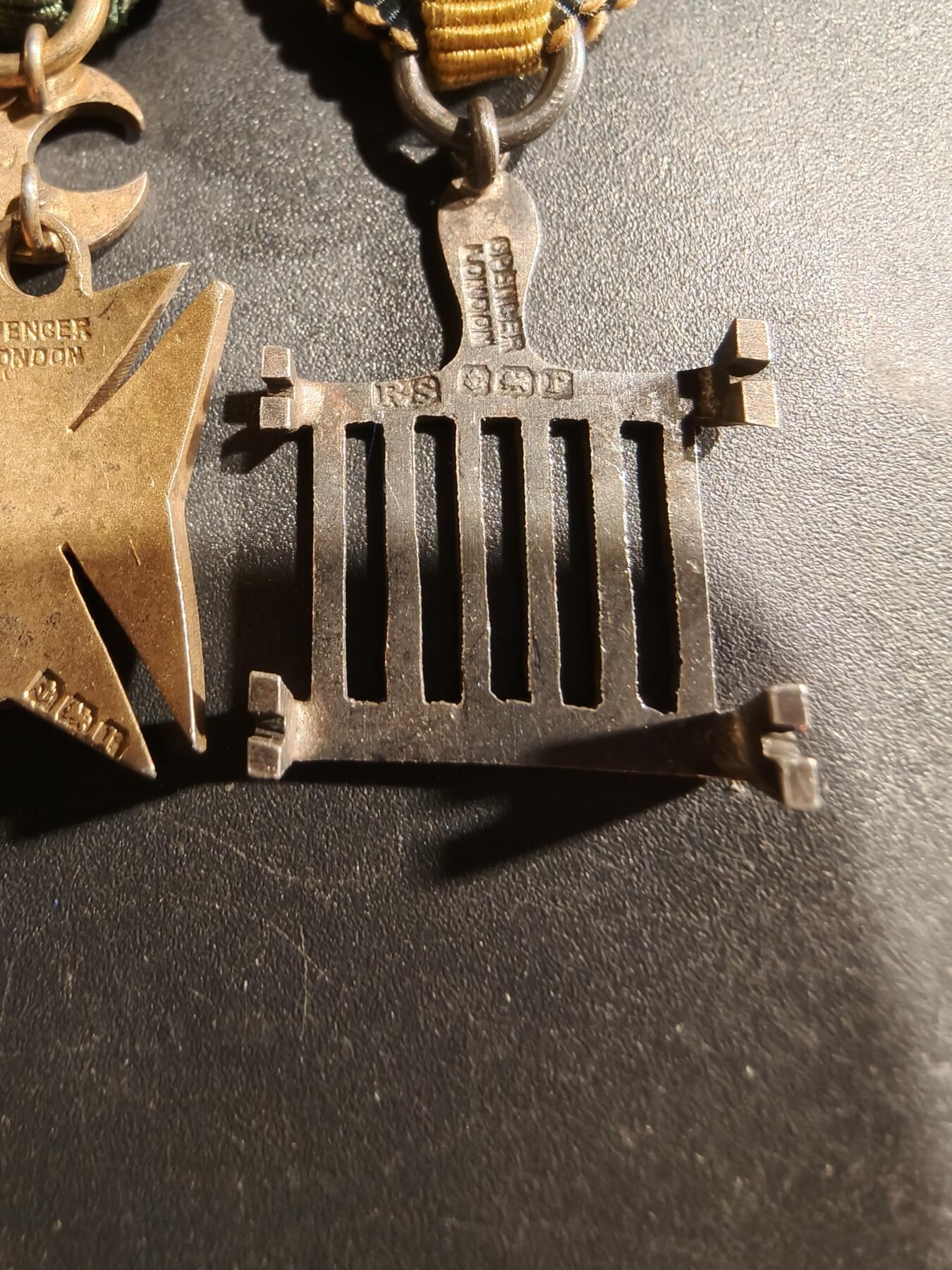 老王徽章第181期 英国共济会迷你联排    925银    11.3g