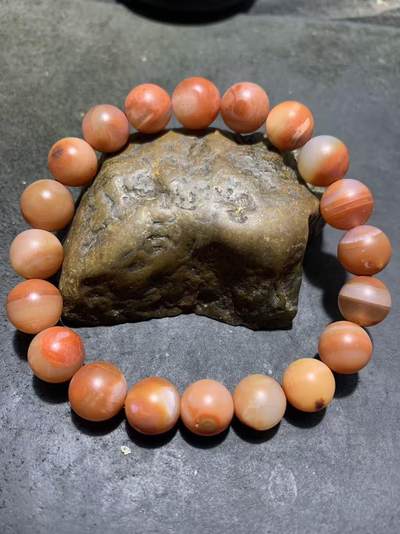 精美亚光原皮川料南红玛瑙单圈手串一条 - 精美亚光原皮川料南红玛瑙单圈手串一条